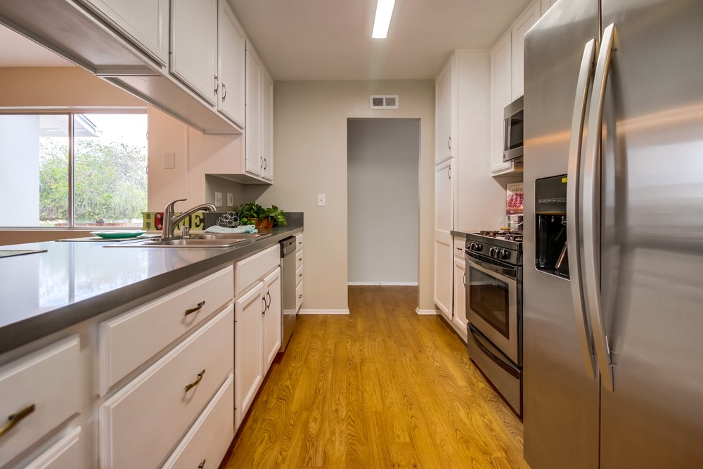 Virtual tour photo 18 of 44 for 1174 Dearborn Dr