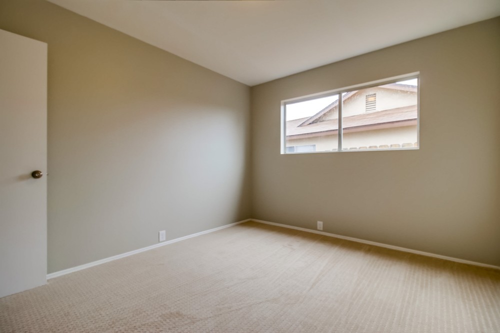 Virtual tour photo 27 of 44 for 1174 Dearborn Dr