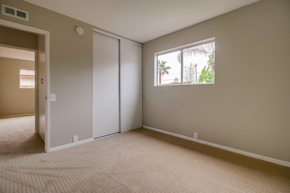 Virtual tour photo 30 of 44 for 1174 Dearborn Dr