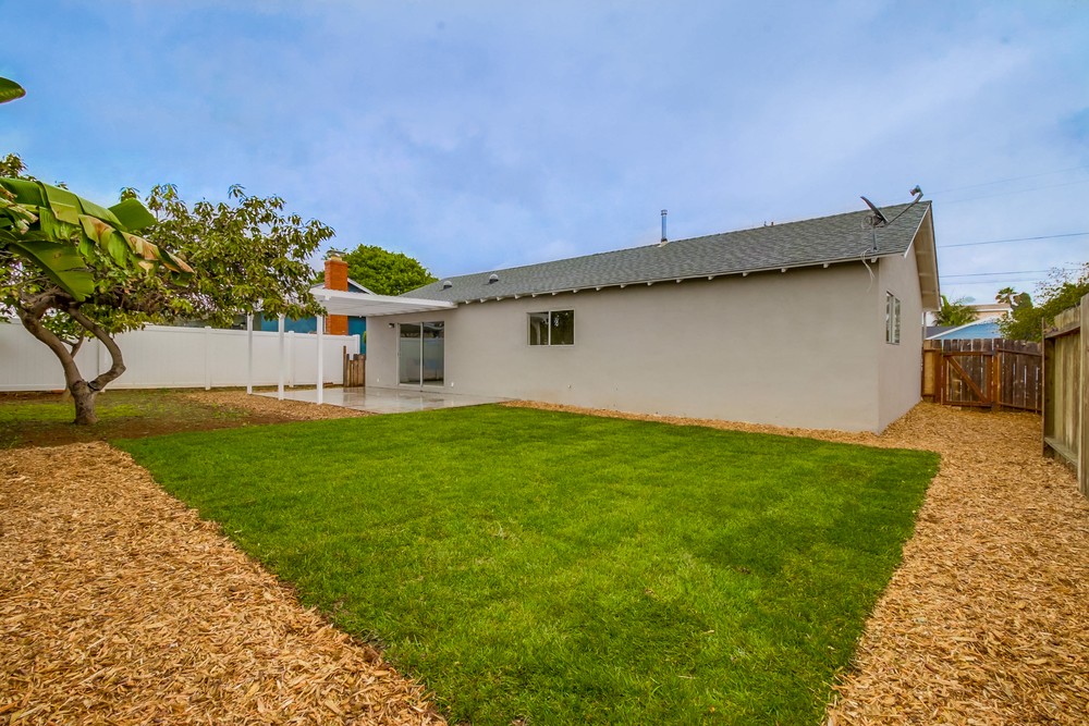 Virtual tour photo 41 of 44 for 1174 Dearborn Dr
