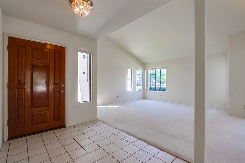 Virtual tour photo 9 of 76 for 11742 Avenida Sivrita
