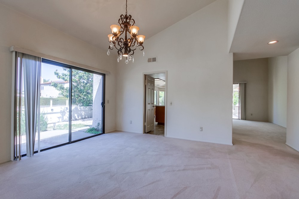 Virtual tour photo 15 of 76 for 11742 Avenida Sivrita