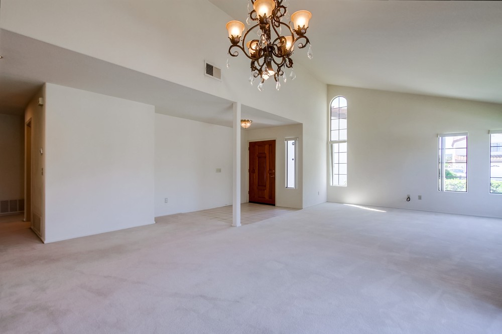 Virtual tour photo 17 of 76 for 11742 Avenida Sivrita