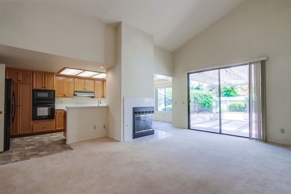 Virtual tour photo 18 of 76 for 11742 Avenida Sivrita