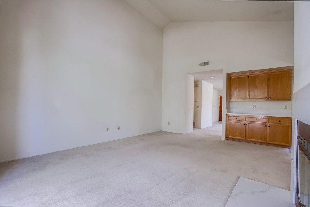 Virtual tour photo 21 of 76 for 11742 Avenida Sivrita