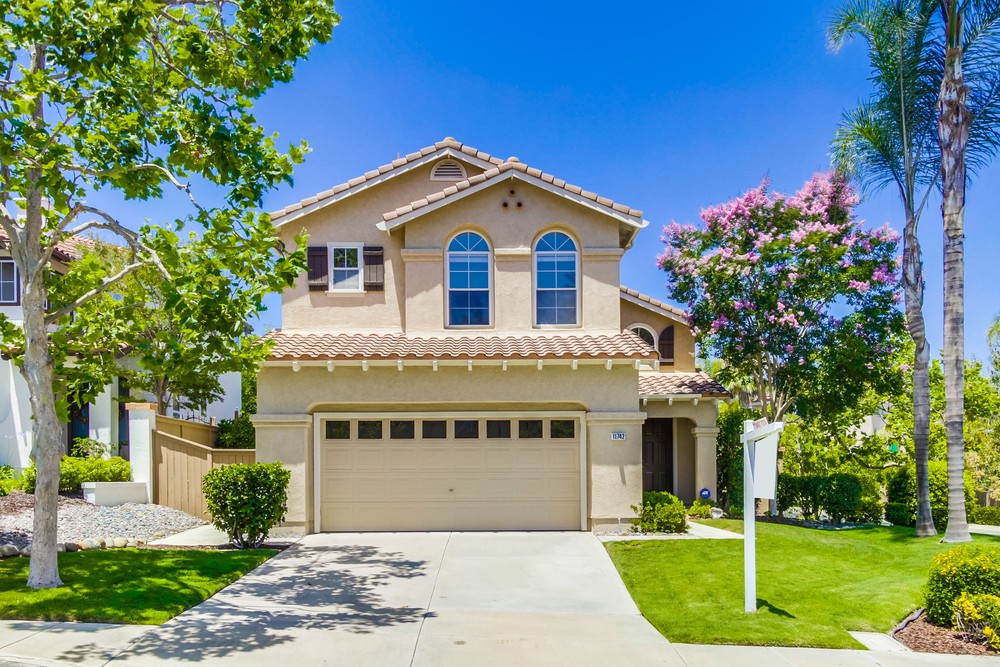 Virtual tour photo 4 of 40 for 11742 Evergold St