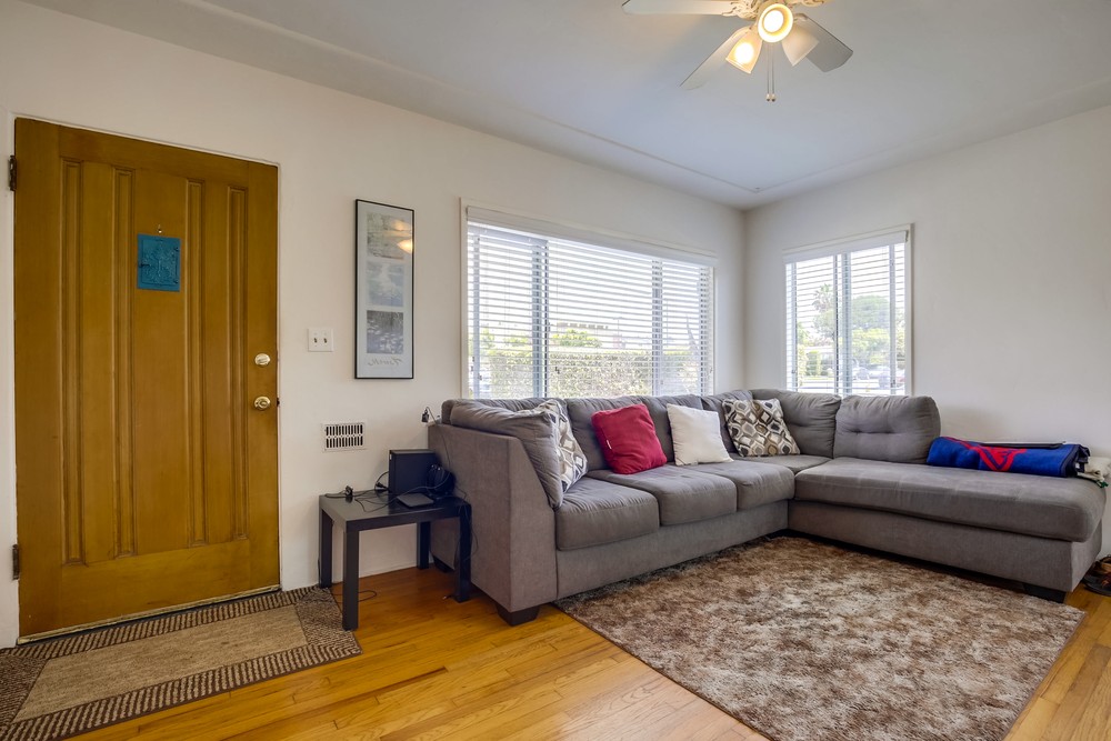 Virtual tour photo 9 of 51 for 1175 Hornblend St