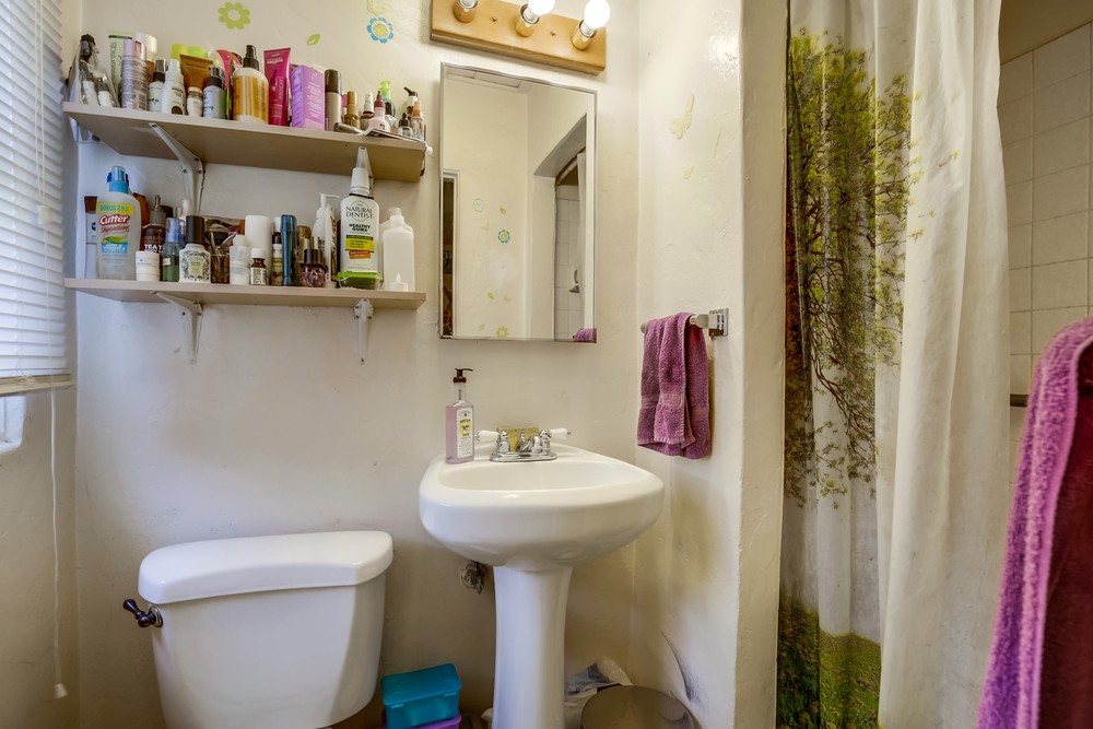 Virtual tour photo 47 of 51 for 1175 Hornblend St