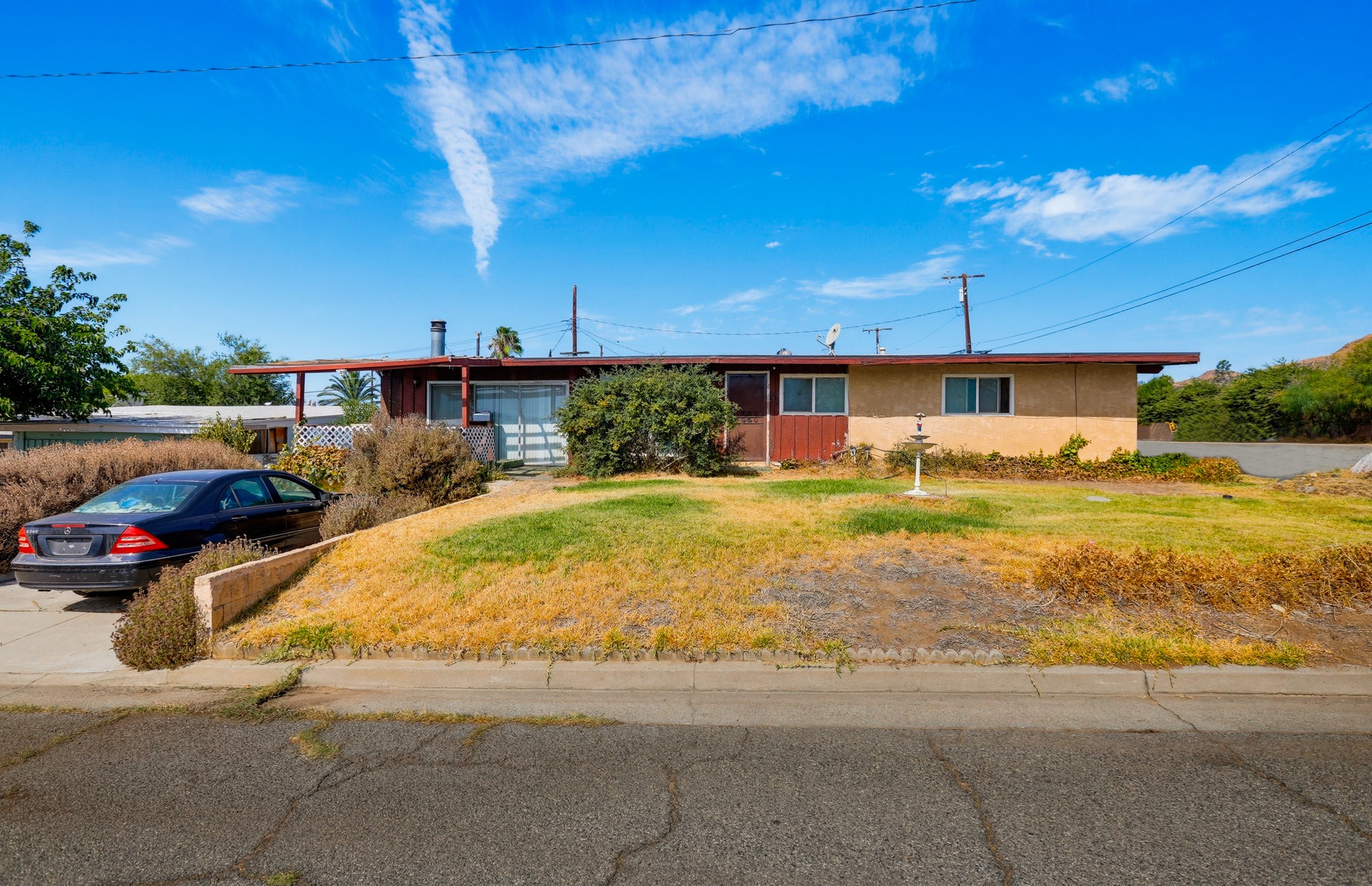 Virtual tour photo 1 of 47 for 1175 Weaver St
