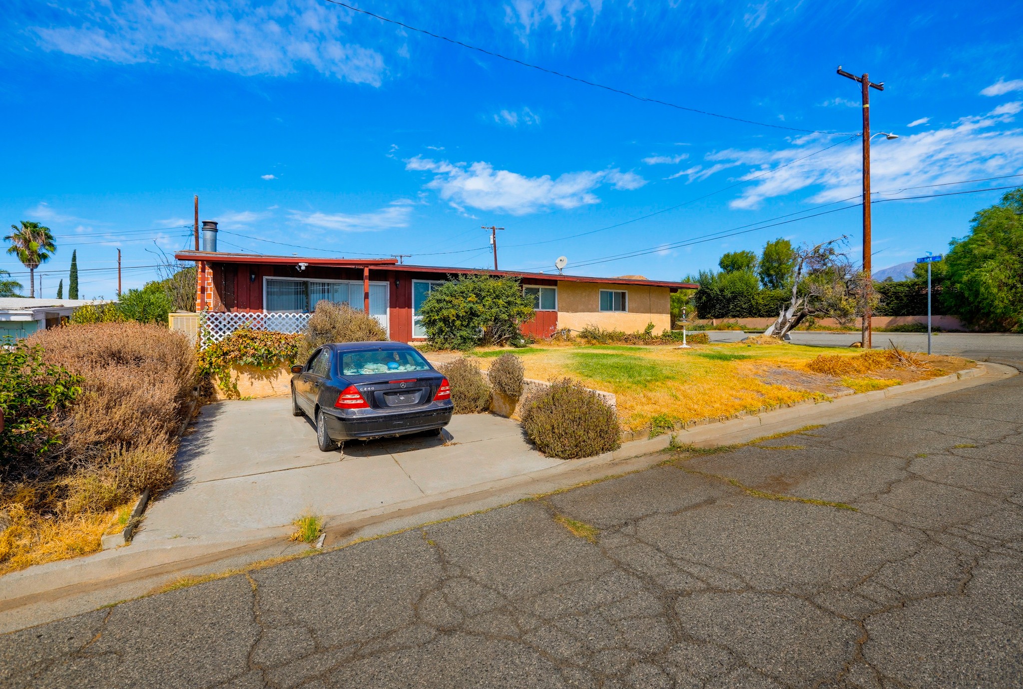 Virtual tour photo 3 of 47 for 1175 Weaver St