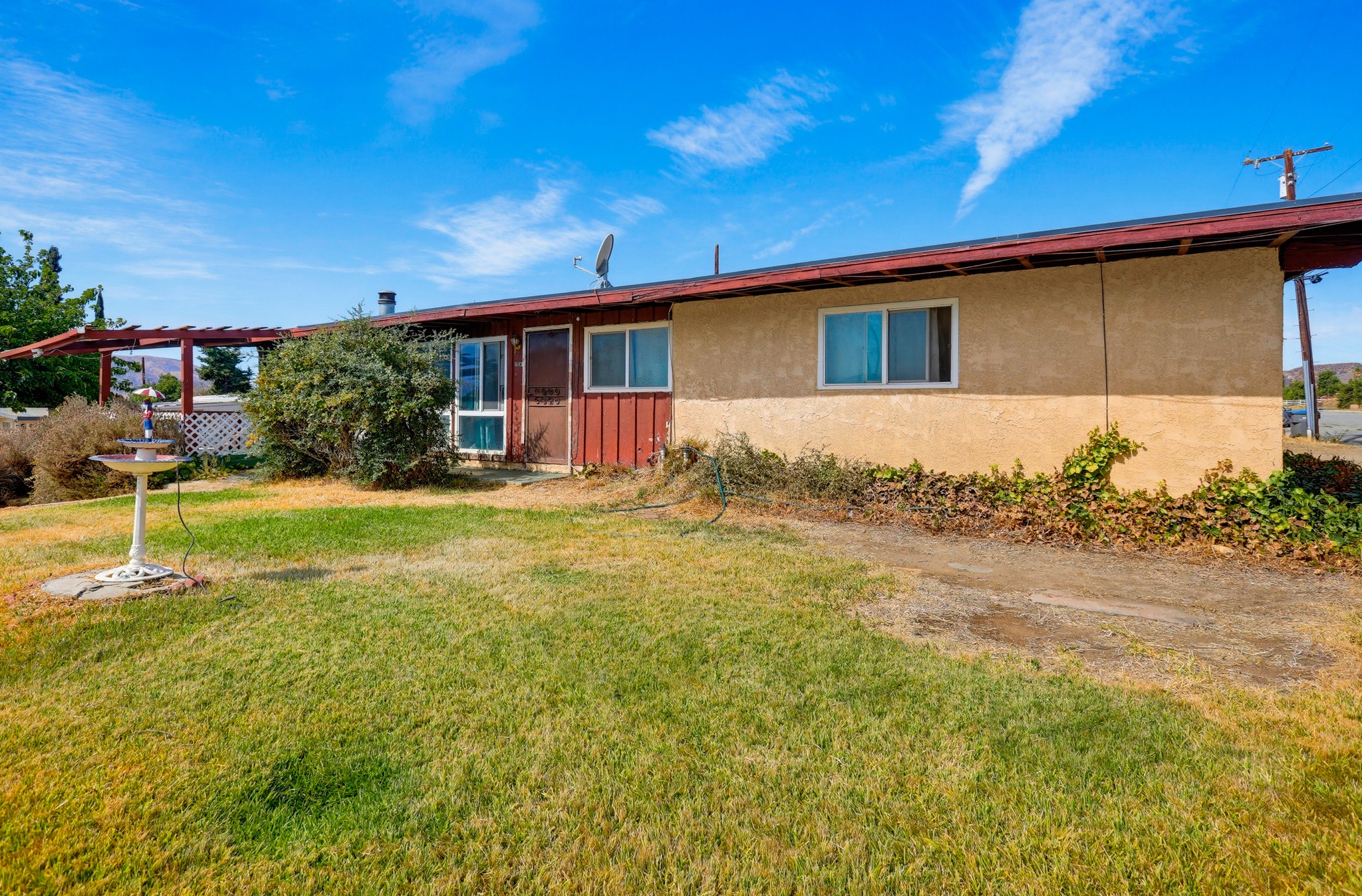 Virtual tour photo 5 of 47 for 1175 Weaver St