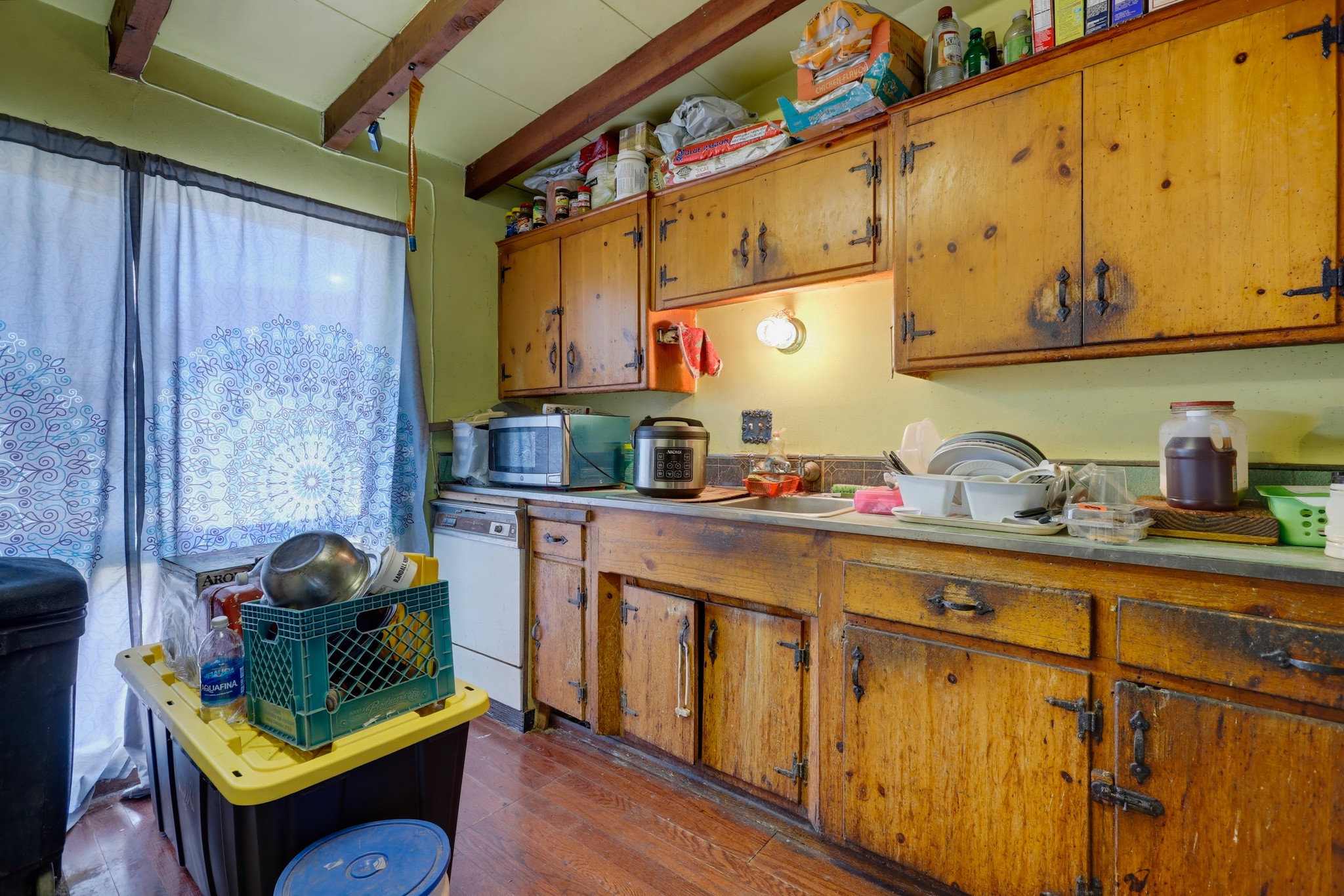 Virtual tour photo 17 of 47 for 1175 Weaver St