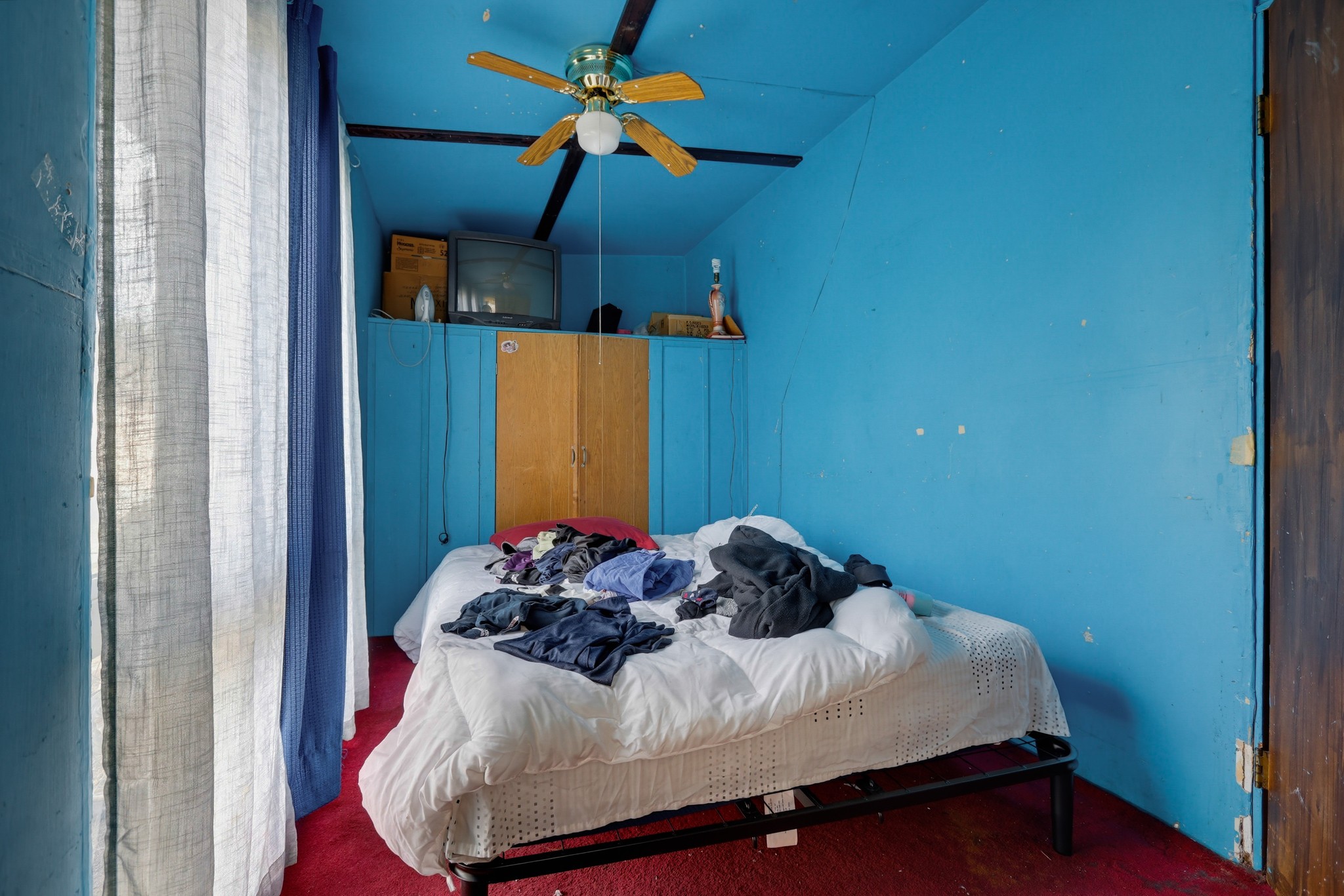 Virtual tour photo 25 of 47 for 1175 Weaver St