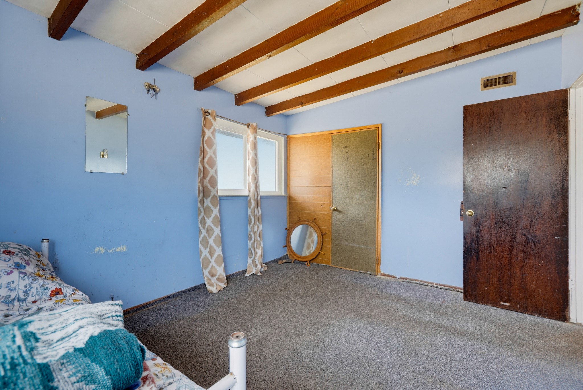 Virtual tour photo 31 of 47 for 1175 Weaver St
