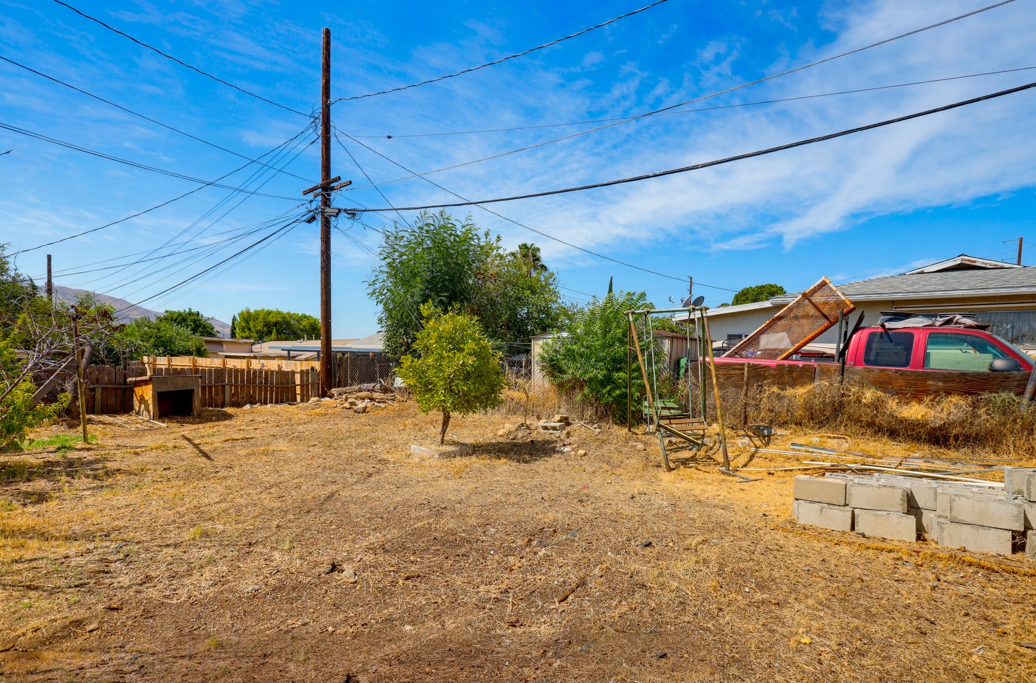 Virtual tour photo 39 of 47 for 1175 Weaver St