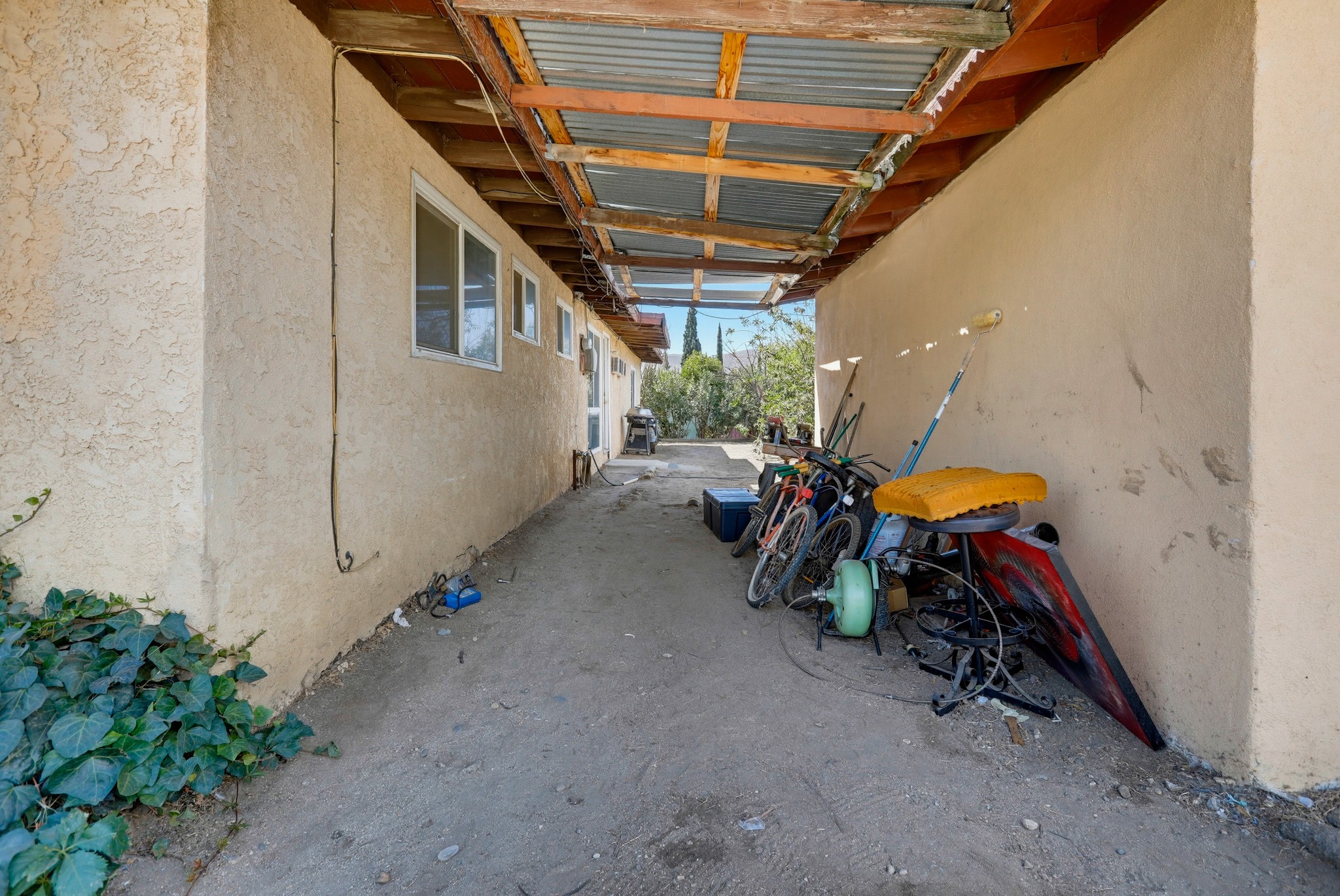 Virtual tour photo 43 of 47 for 1175 Weaver St