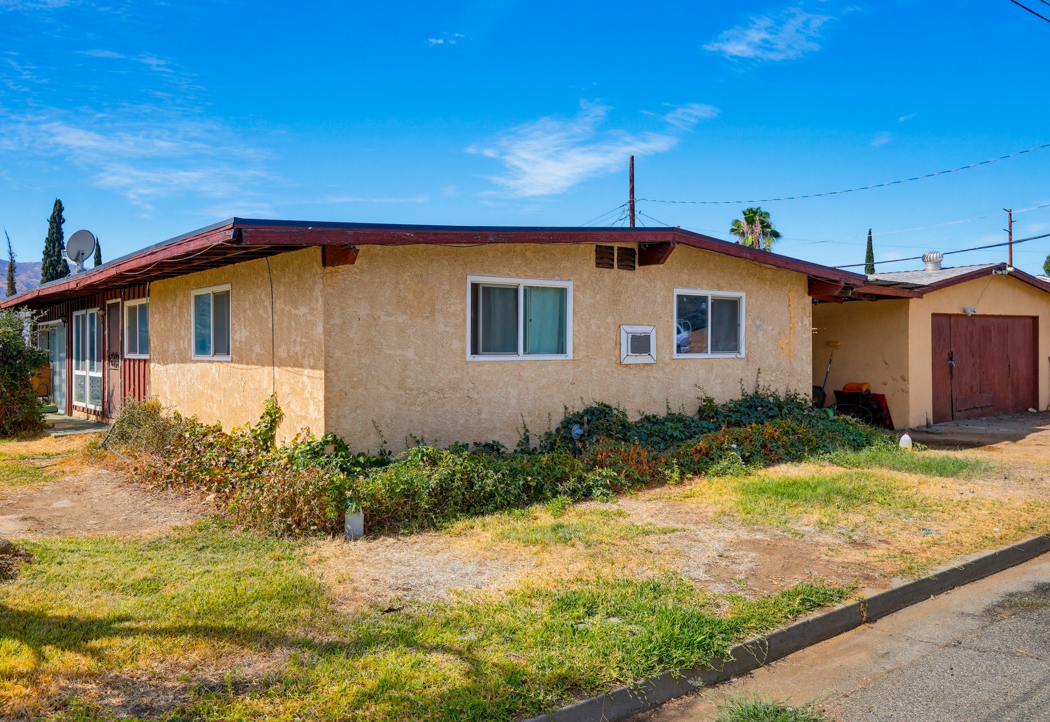 Virtual tour photo 44 of 47 for 1175 Weaver St