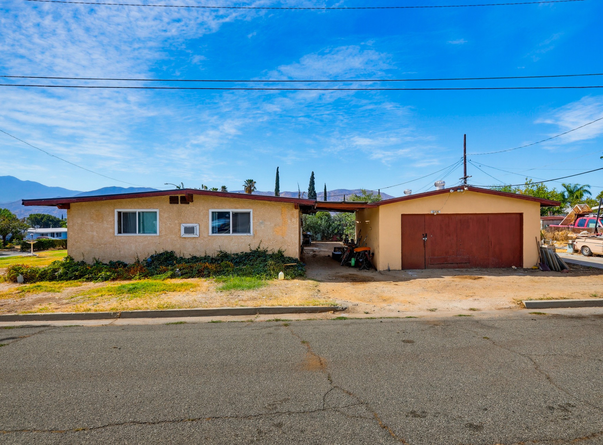 Virtual tour photo 45 of 47 for 1175 Weaver St