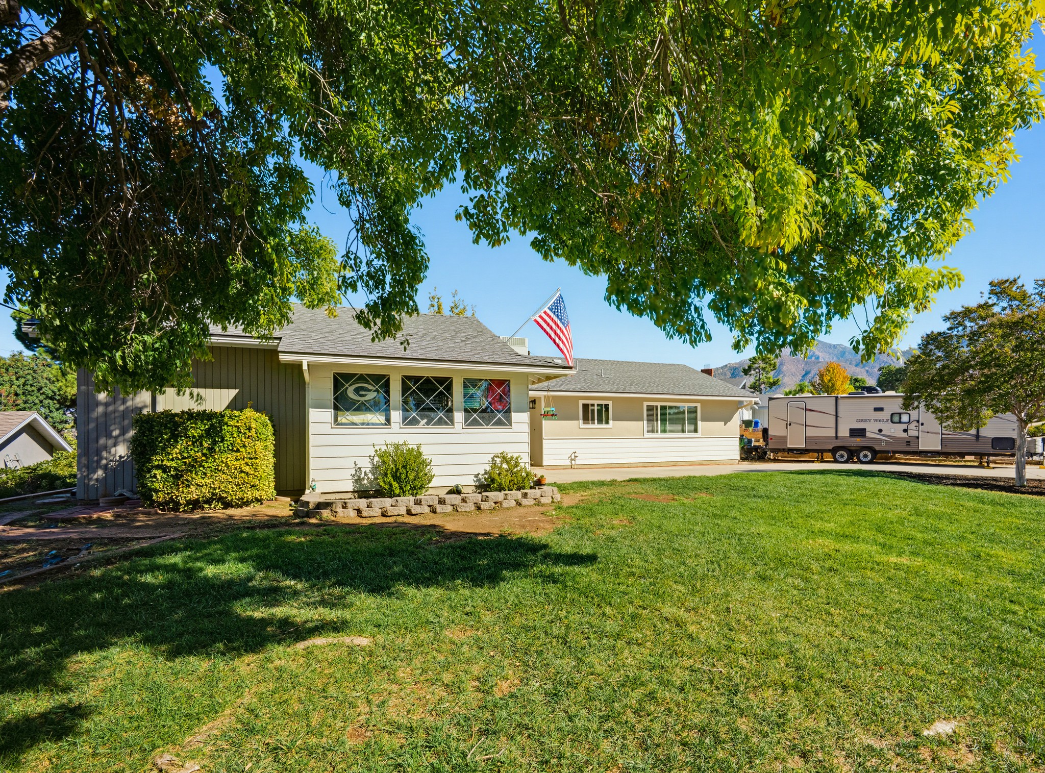 Virtual tour photo 4 of 40 for 11754 Auburn Ave