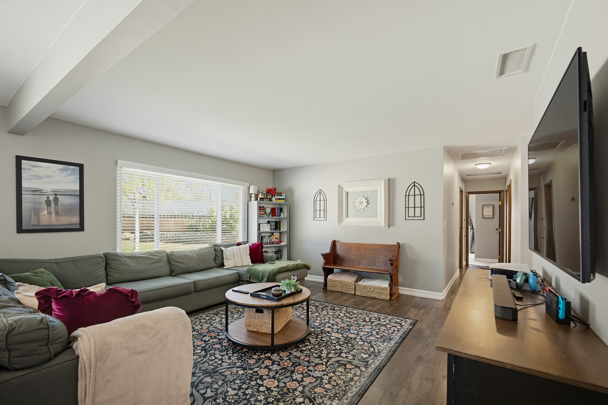 Virtual tour photo 12 of 40 for 11754 Auburn Ave