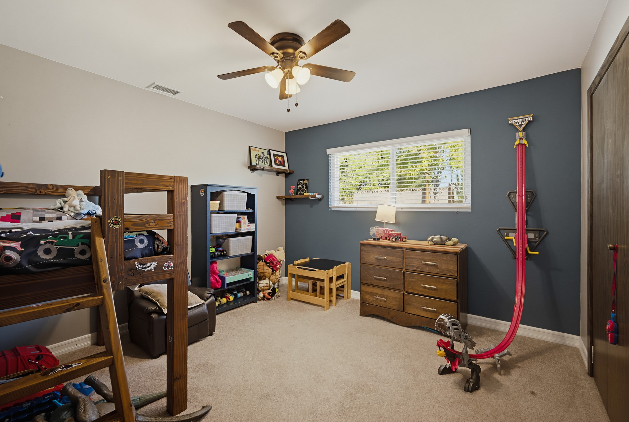 Virtual tour photo 28 of 40 for 11754 Auburn Ave