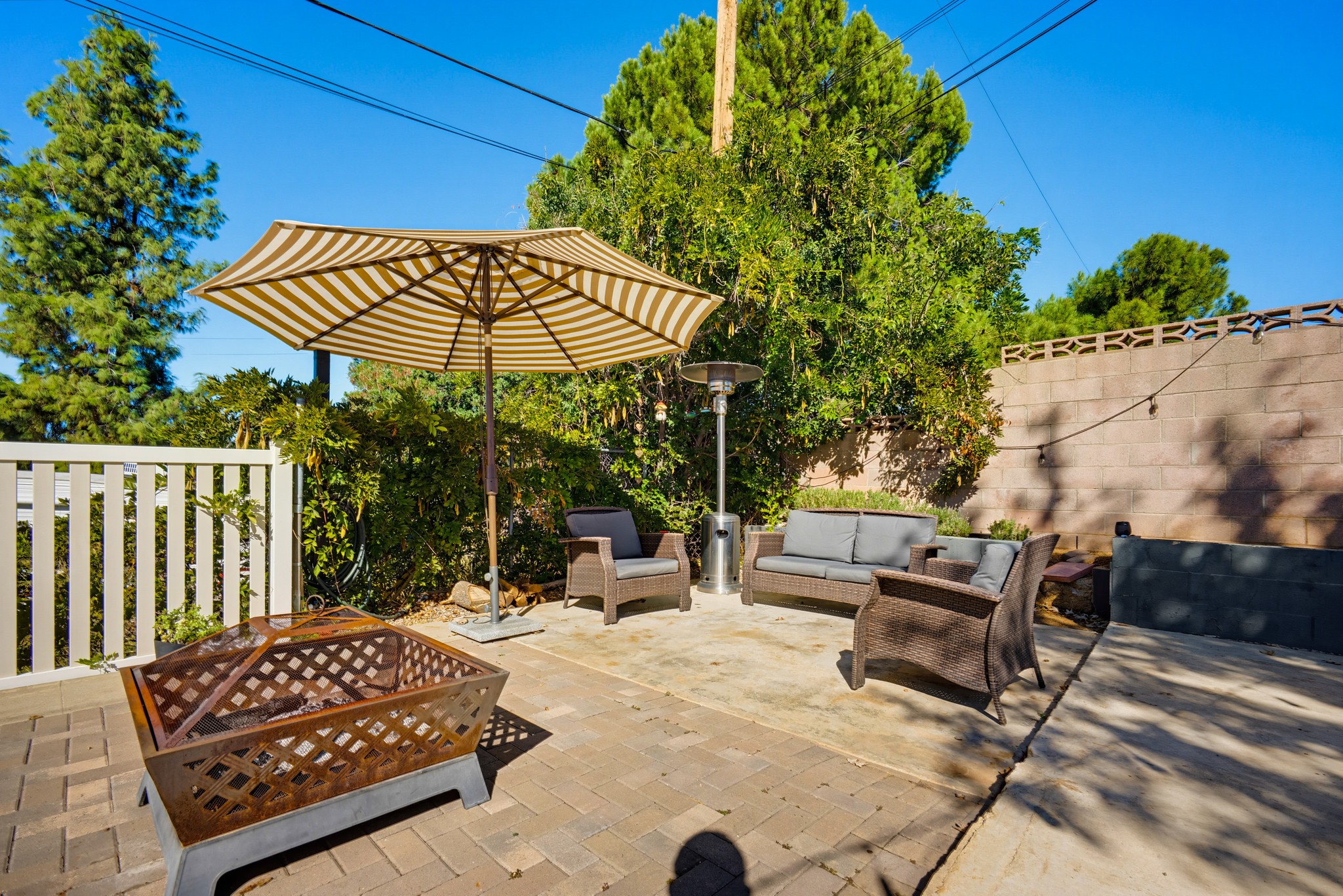 Virtual tour photo 35 of 40 for 11754 Auburn Ave