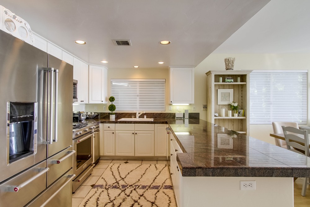 Virtual tour photo 17 of 46 for 1177 Pacific Beach Dr c