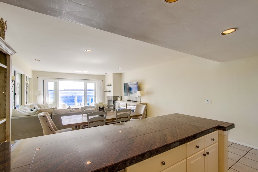 Virtual tour photo 18 of 46 for 1177 Pacific Beach Dr c