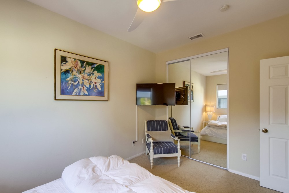 Virtual tour photo 35 of 46 for 1177 Pacific Beach Dr c