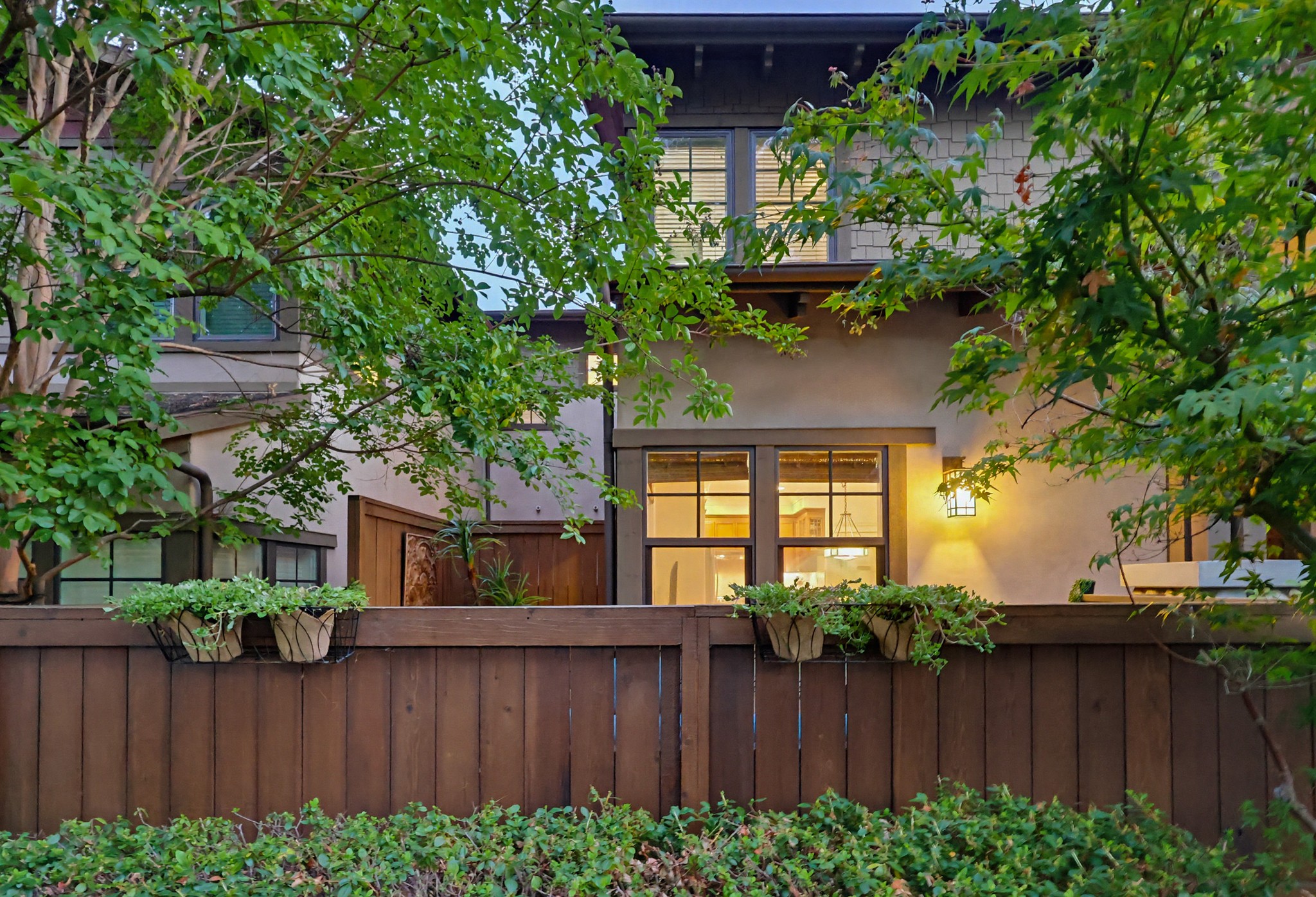 Virtual tour photo 4 of 140 for 118 E Sierra Madre Blvd