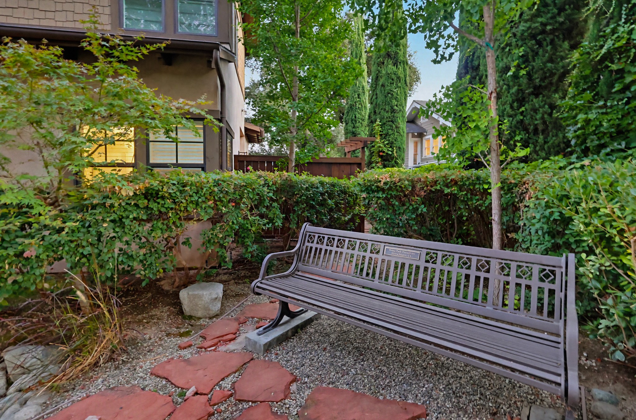 Virtual tour photo 9 of 140 for 118 E Sierra Madre Blvd