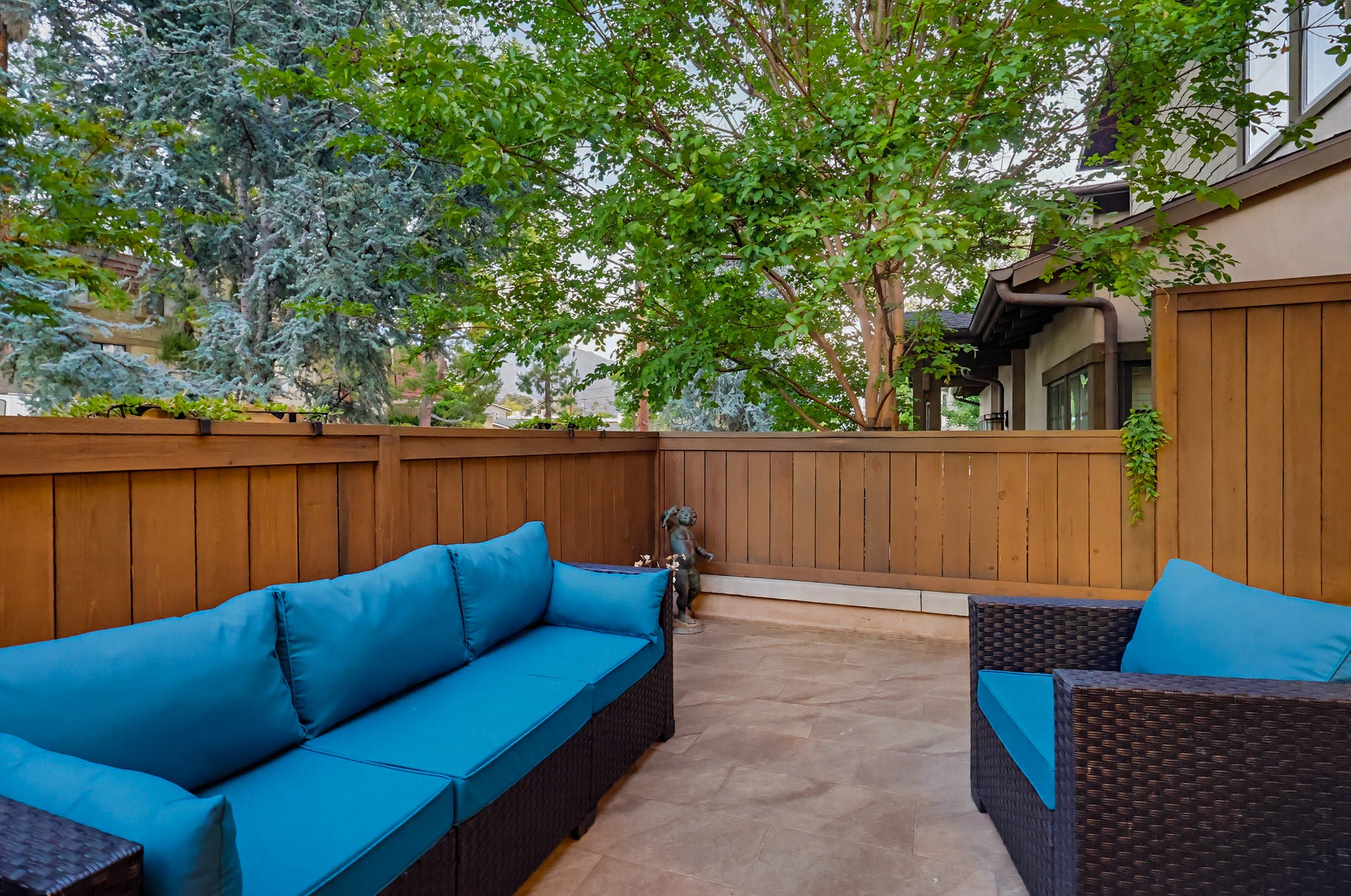Virtual tour photo 16 of 140 for 118 E Sierra Madre Blvd