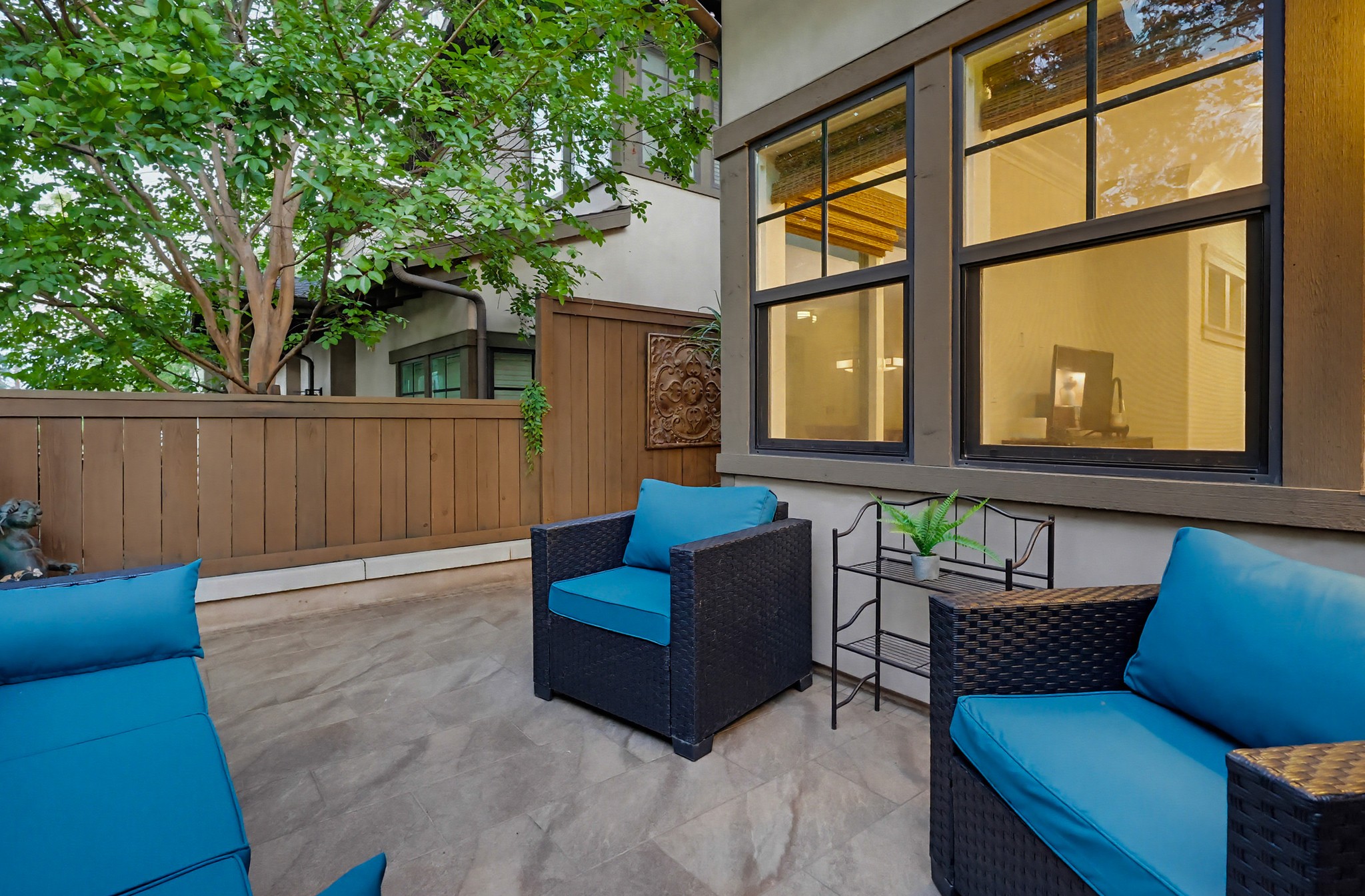 Virtual tour photo 18 of 140 for 118 E Sierra Madre Blvd