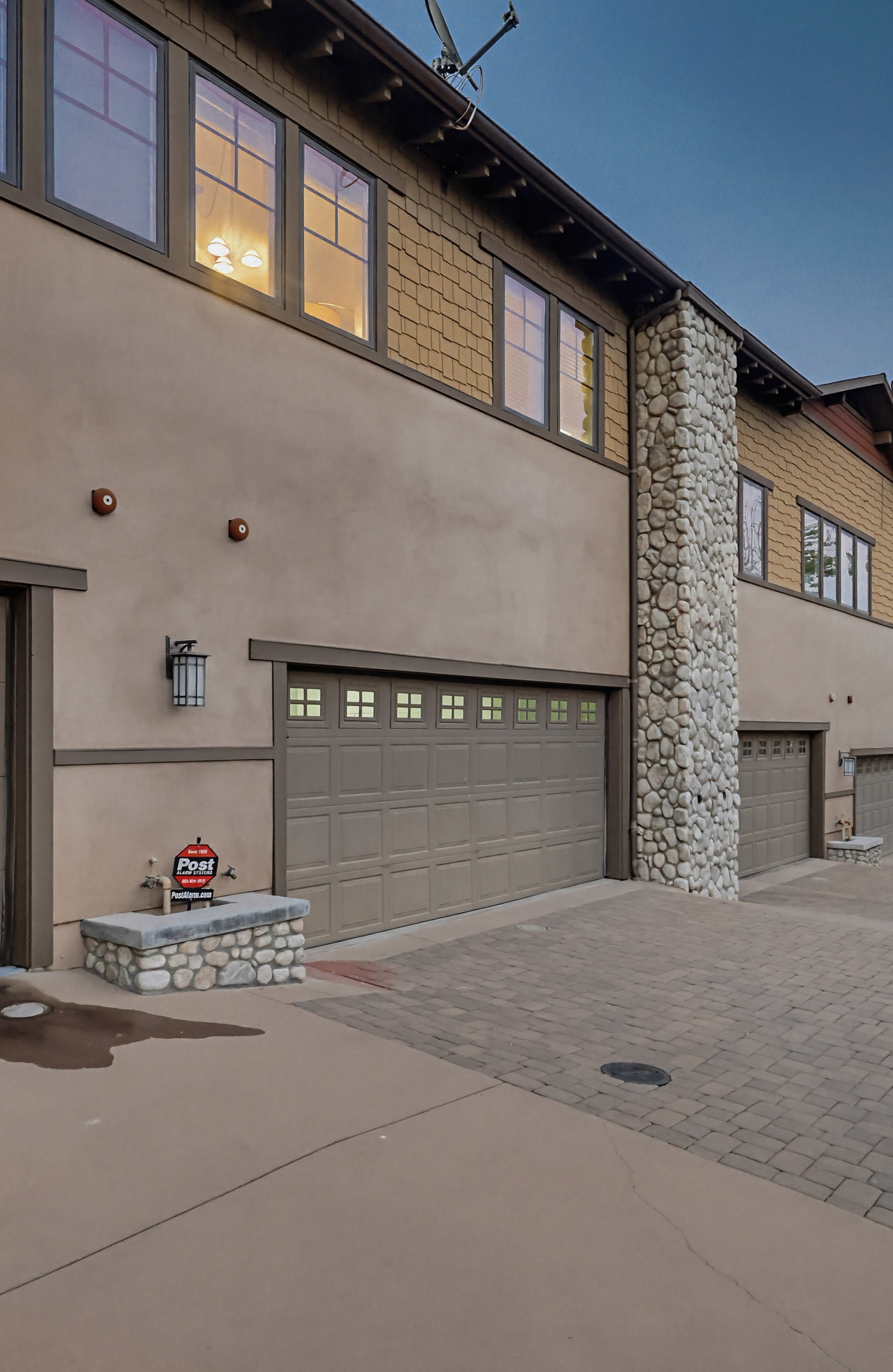 Virtual tour photo 25 of 140 for 118 E Sierra Madre Blvd