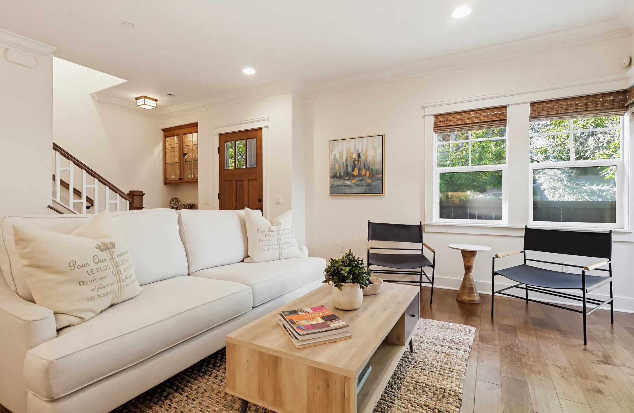 Virtual tour photo 39 of 140 for 118 E Sierra Madre Blvd