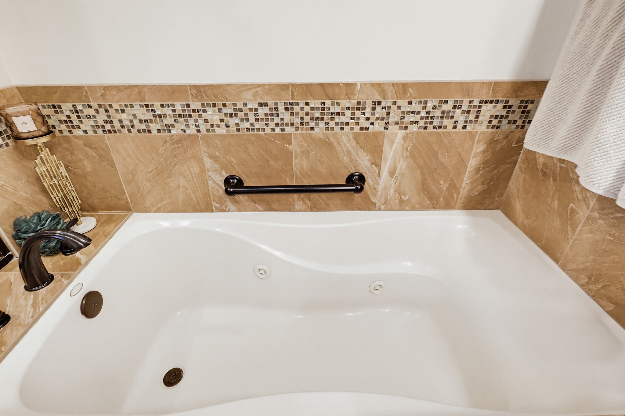 Virtual tour photo 76 of 140 for 118 E Sierra Madre Blvd