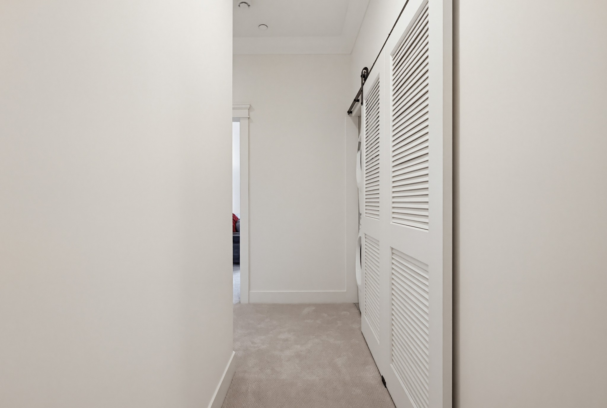 Virtual tour photo 78 of 140 for 118 E Sierra Madre Blvd