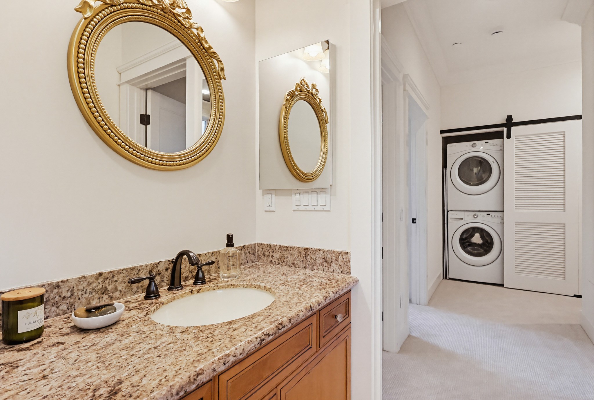 Virtual tour photo 90 of 140 for 118 E Sierra Madre Blvd