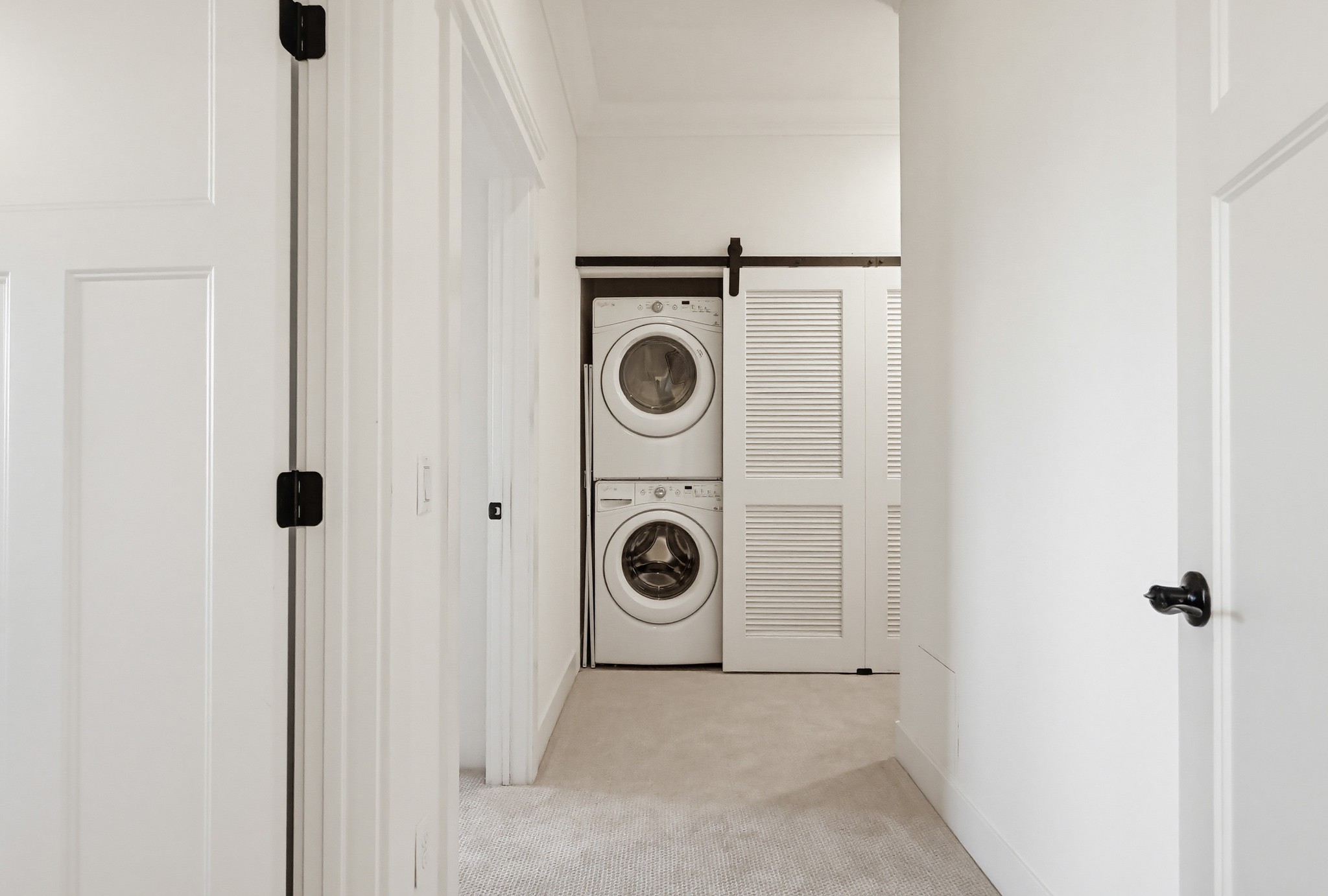 Virtual tour photo 91 of 140 for 118 E Sierra Madre Blvd