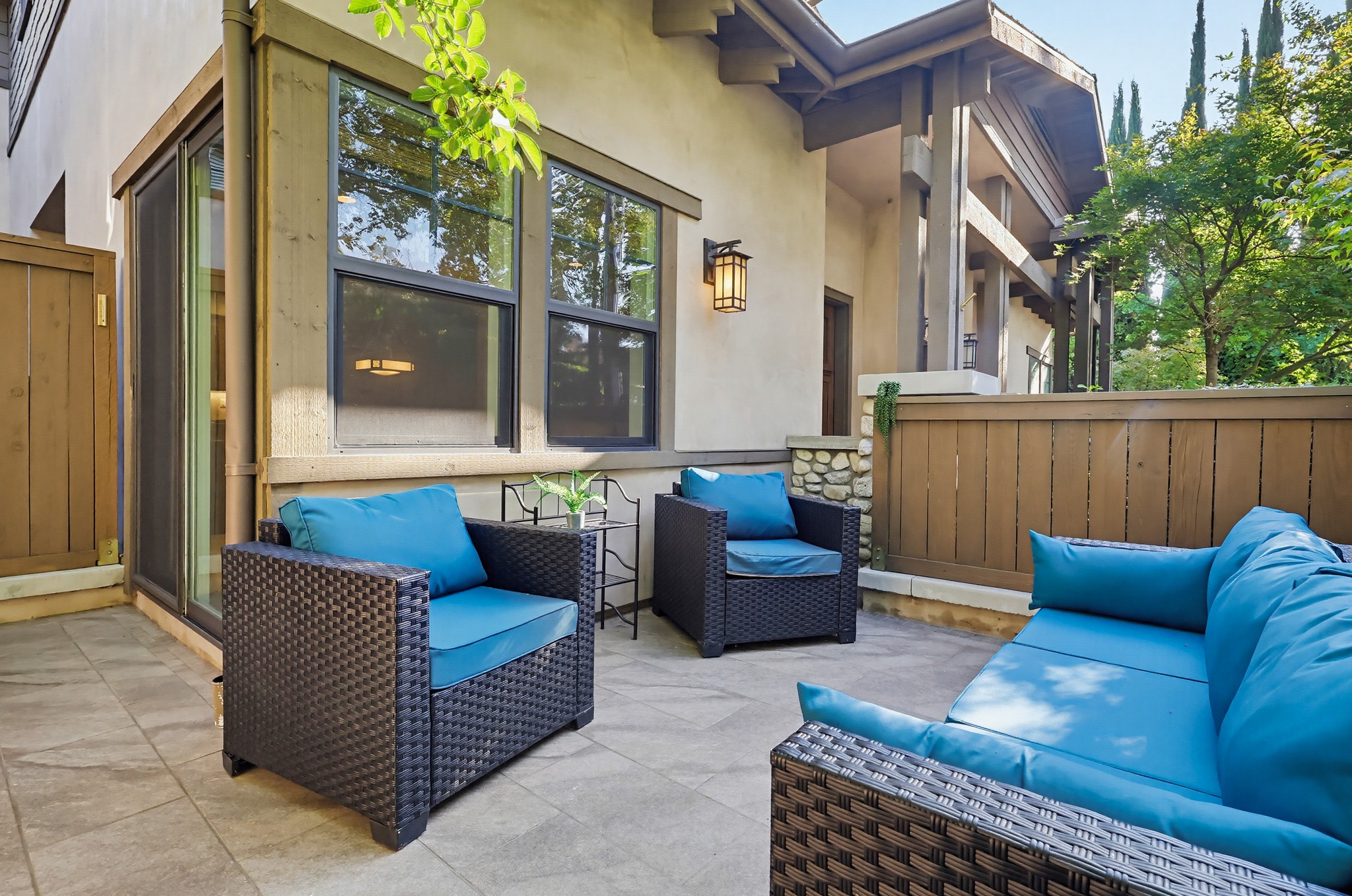Virtual tour photo 106 of 140 for 118 E Sierra Madre Blvd
