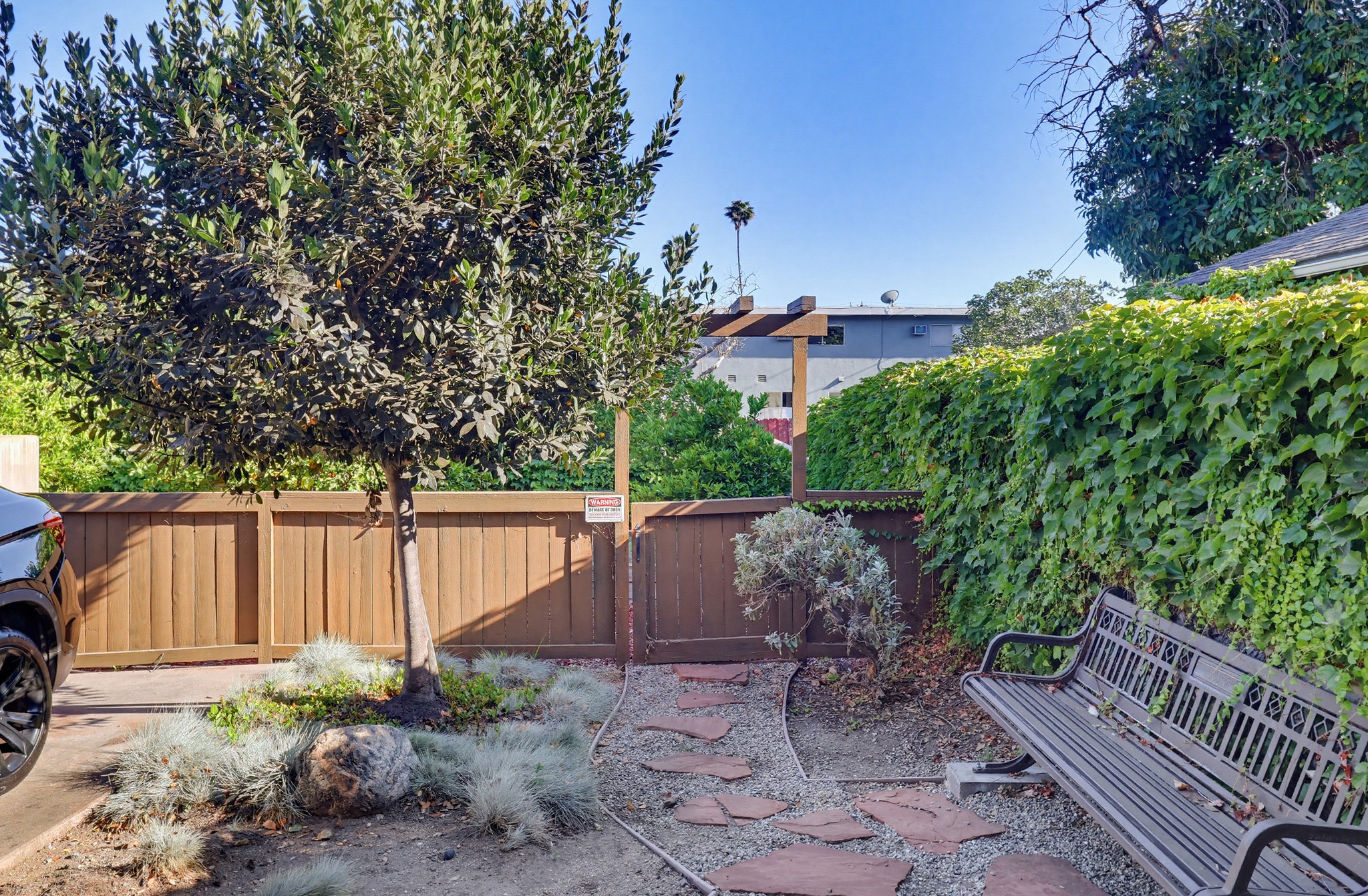 Virtual tour photo 114 of 140 for 118 E Sierra Madre Blvd