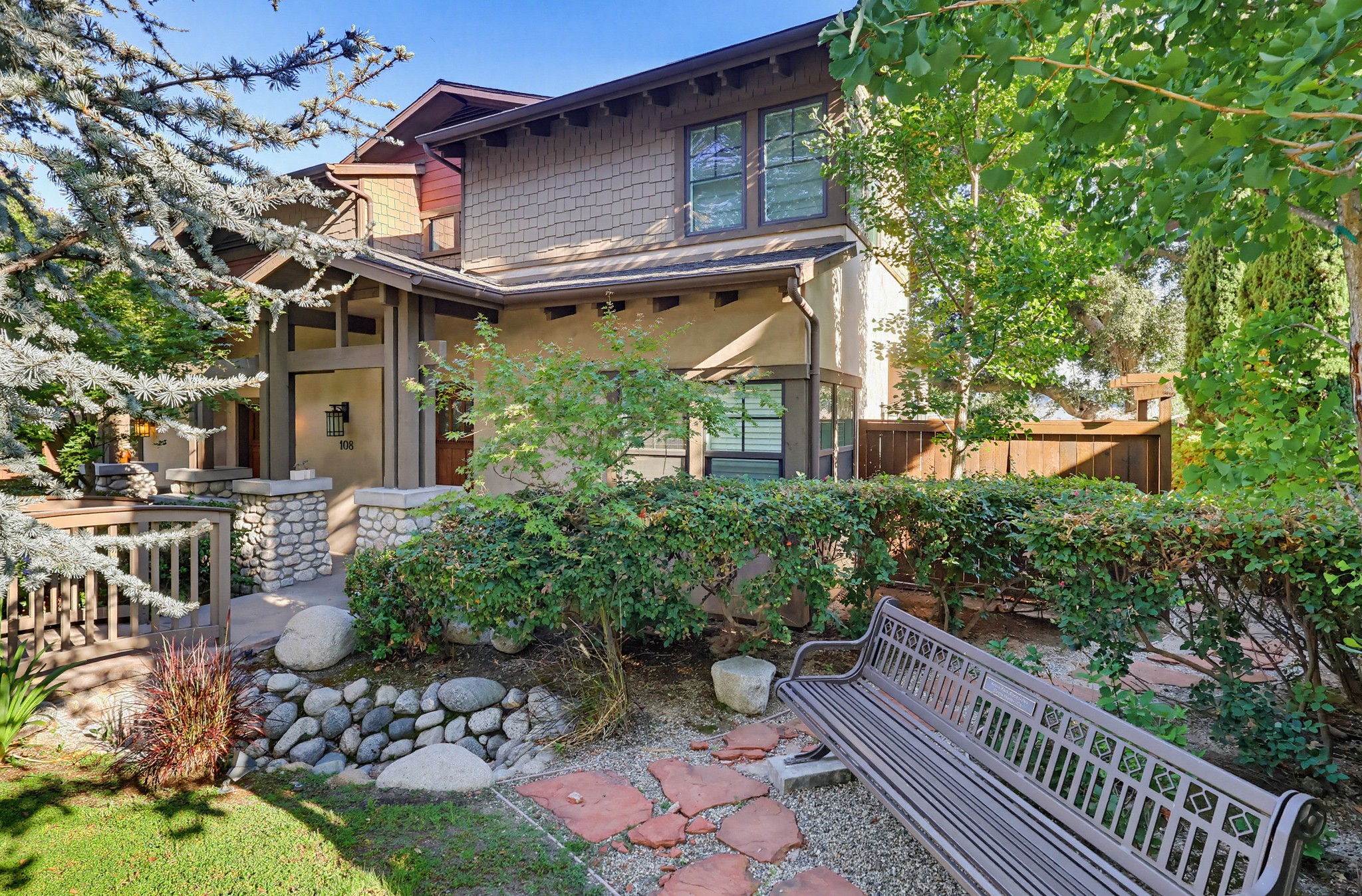 Virtual tour photo 138 of 140 for 118 E Sierra Madre Blvd