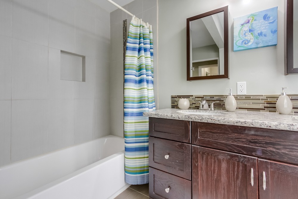 Virtual tour photo 21 of 46 for 1180 Turquoise St