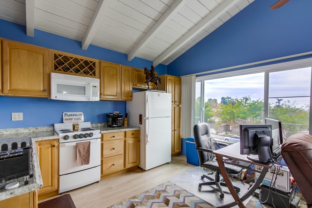 Virtual tour photo 33 of 46 for 1180 Turquoise St