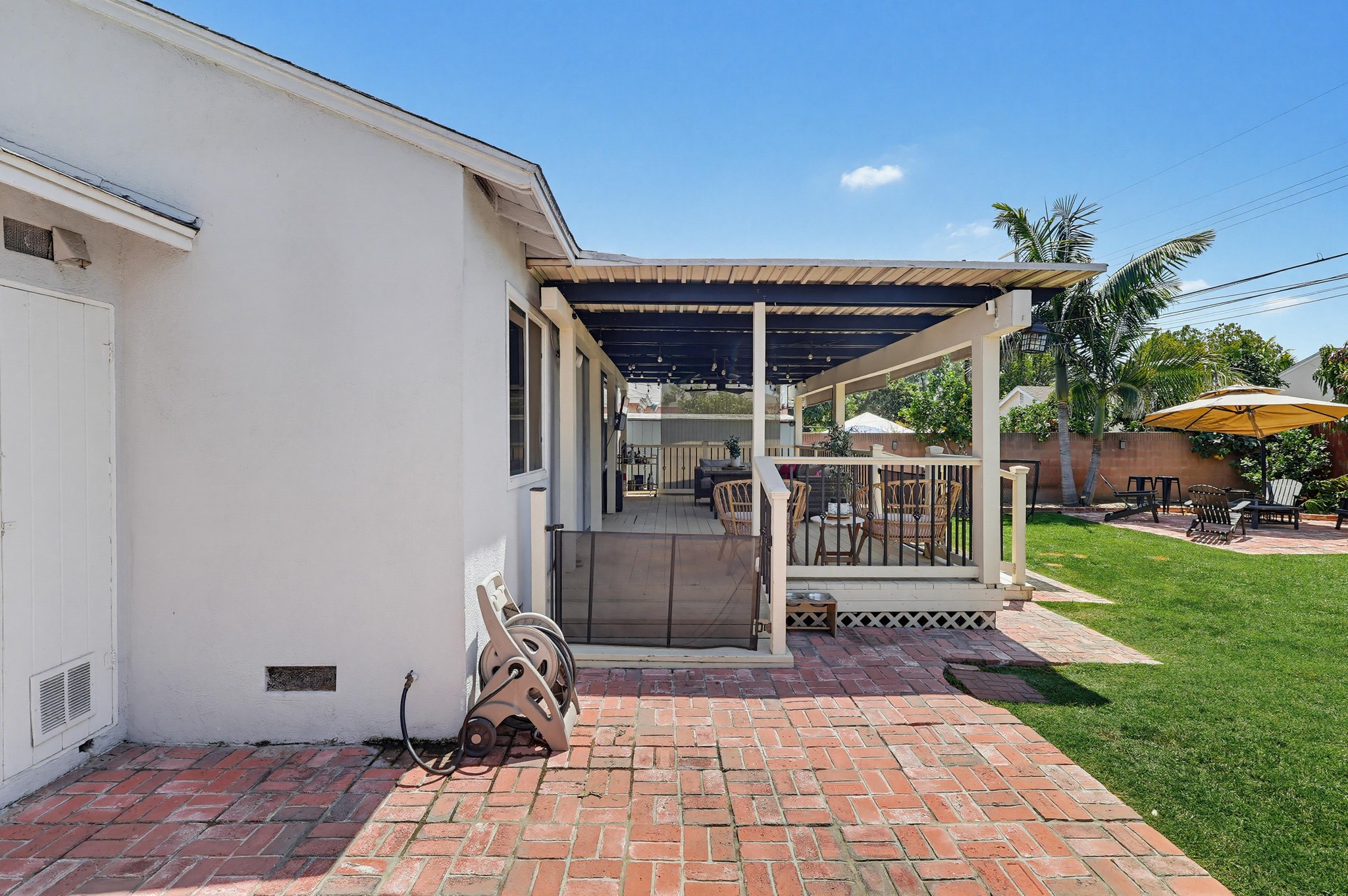Virtual tour photo 36 of 52 for 11809 Samoline Ave