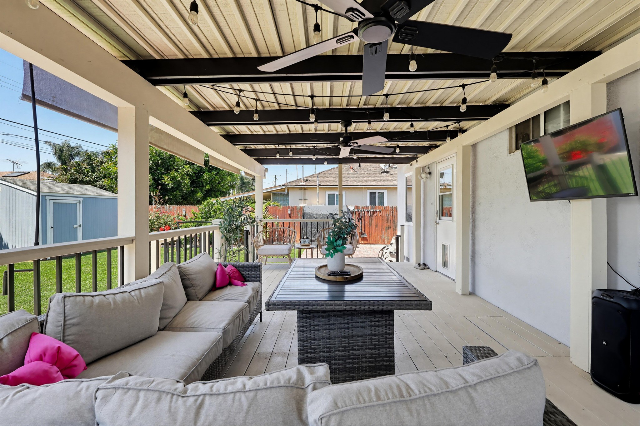 Virtual tour photo 39 of 52 for 11809 Samoline Ave