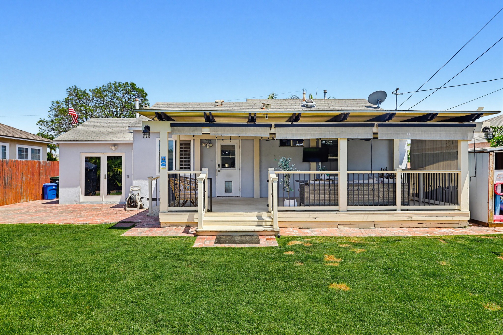 Virtual tour photo 47 of 52 for 11809 Samoline Ave