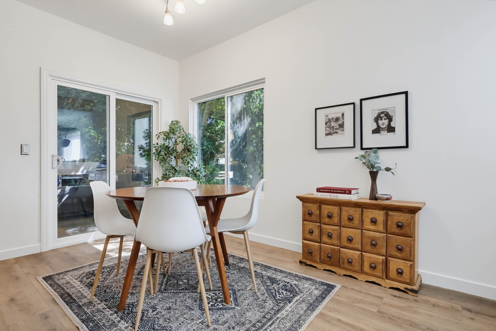 Virtual tour photo 17 of 54 for 11818 Courtleigh Dr Apt 104