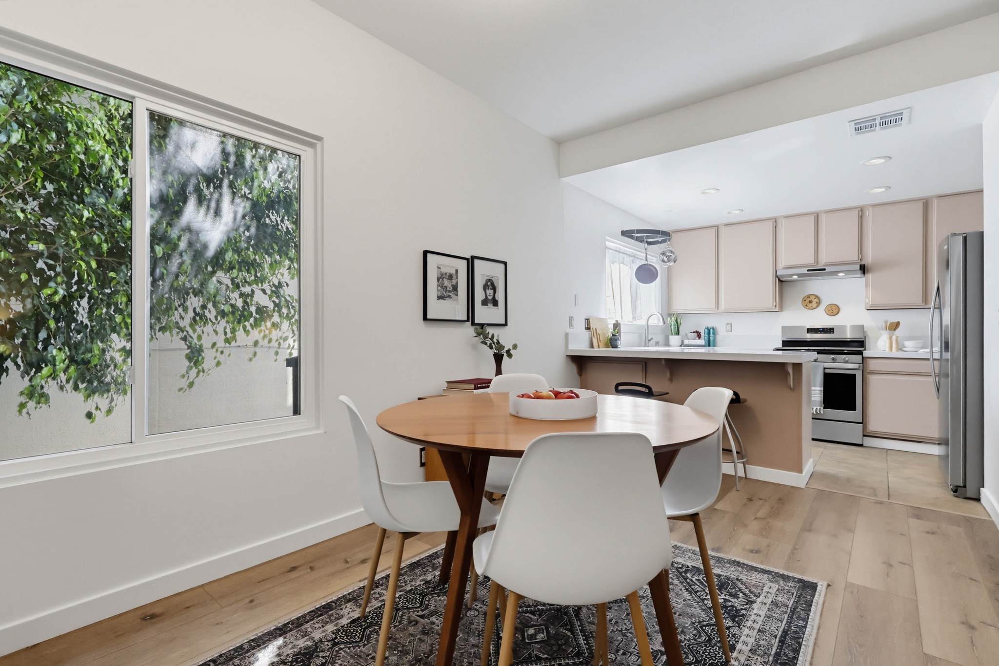 Virtual tour photo 22 of 54 for 11818 Courtleigh Dr Apt 104