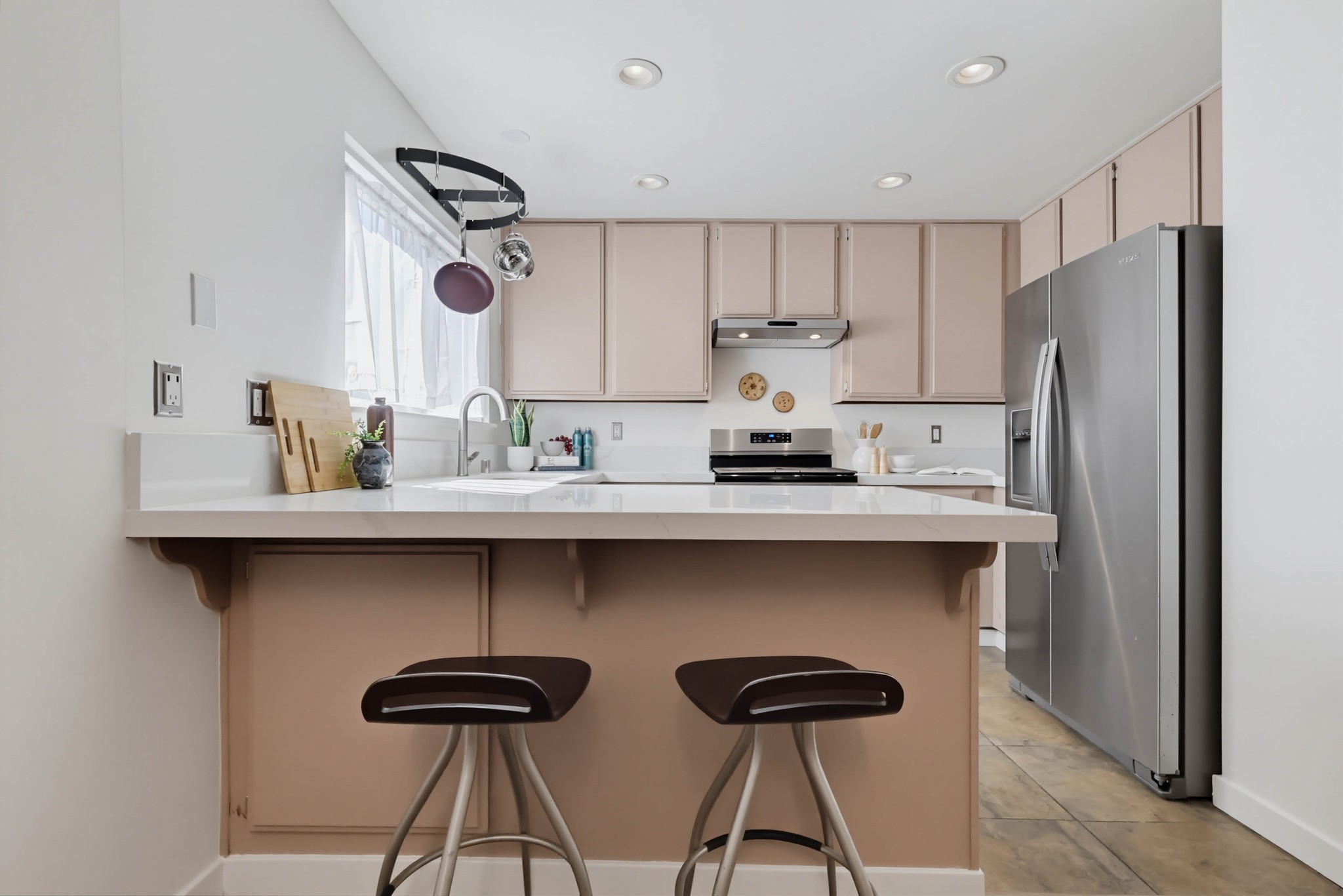 Virtual tour photo 24 of 54 for 11818 Courtleigh Dr Apt 104